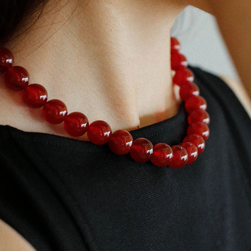 Vintage 18K Gold Plated Big Red Onyx Round Bead Choker NeckLace - Image 3