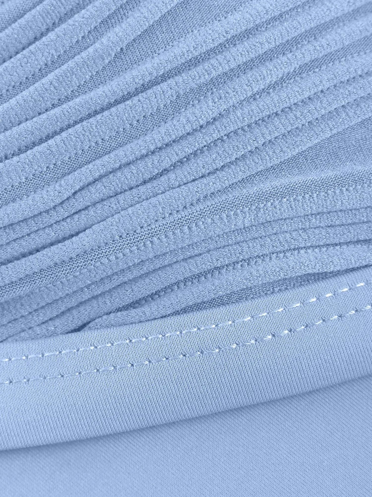 Waves Bikini - Image 4