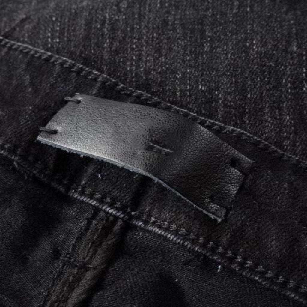 Whiskered distressed black men's jeans - Image 6