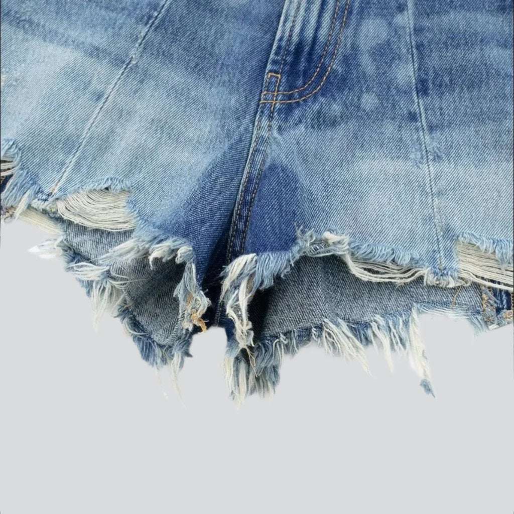 Wide-leg distressed denim shorts - Image 5