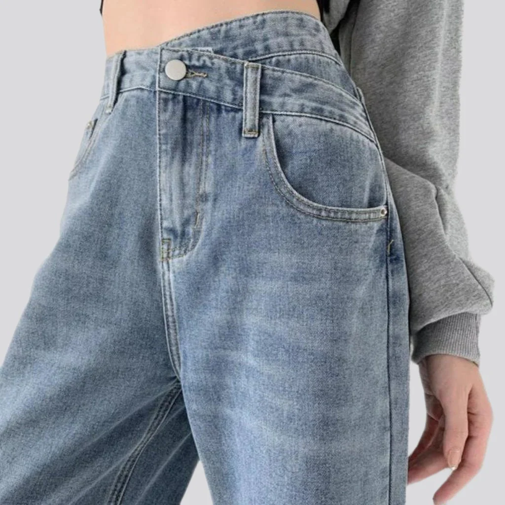 Wide-leg women's stonewashed jeans - Image 12