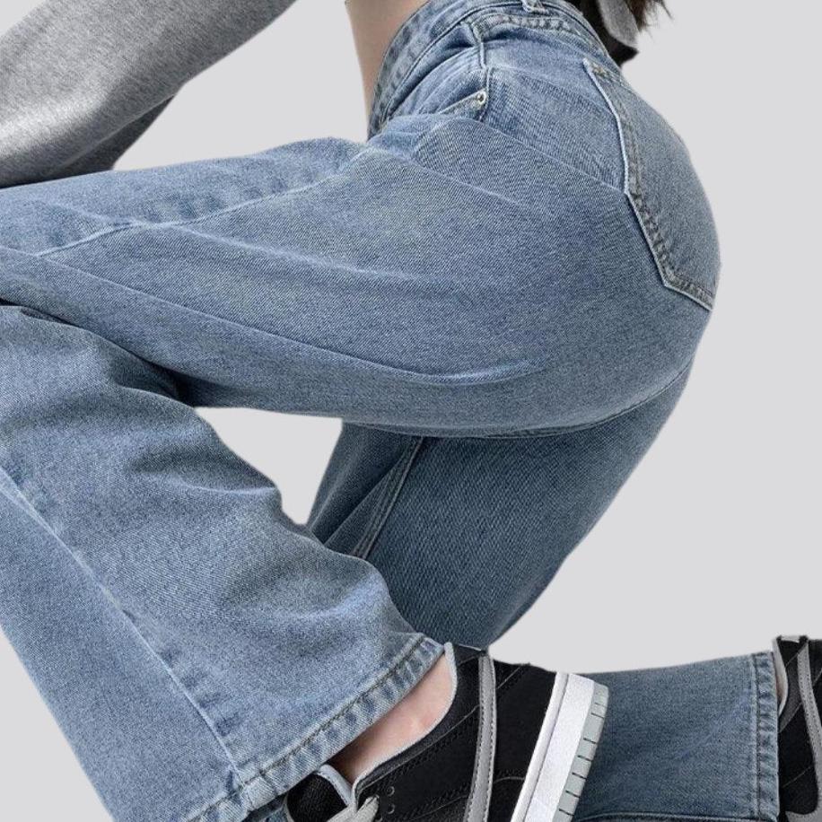 Wide-leg women's stonewashed jeans - Image 13