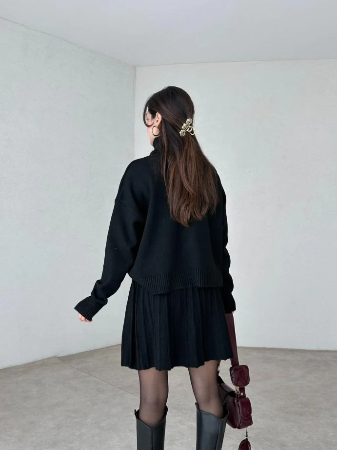 Winona Turtleneck Sweater Pleated Skirt Set - Image 11