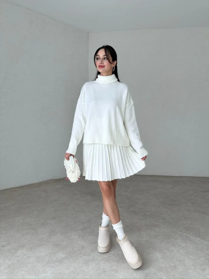 Winona Turtleneck Sweater Pleated Skirt Set - Image 4