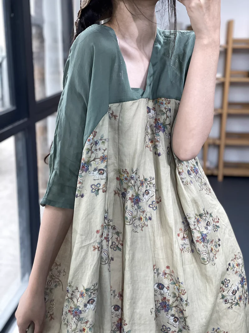 V-neck  Retro Printing A-Line Dress - Image 3