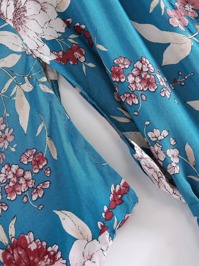 Attractive Cotton V-Neck Bohemian Stylish Kimono Jacket - Image 4