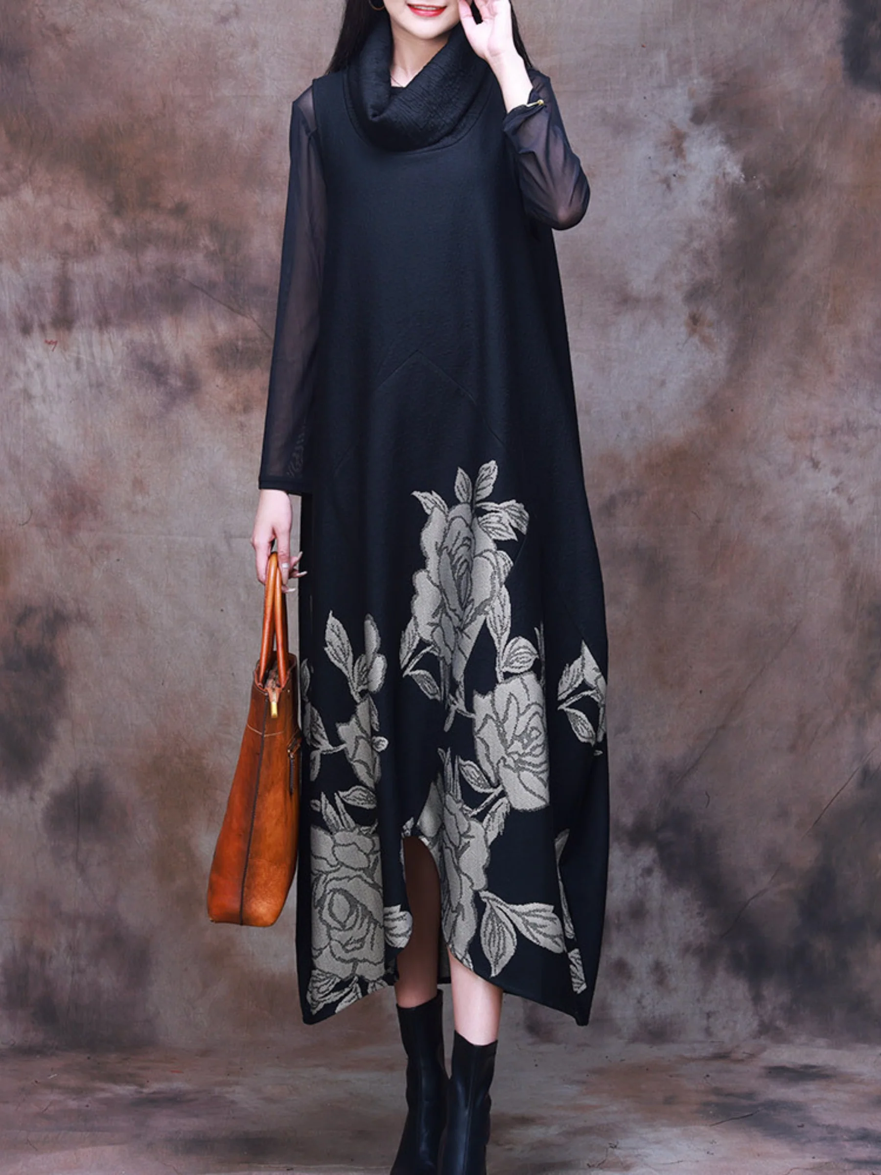 Effortlessly Stylish High Neck Printed Maxi Dress - Image 5