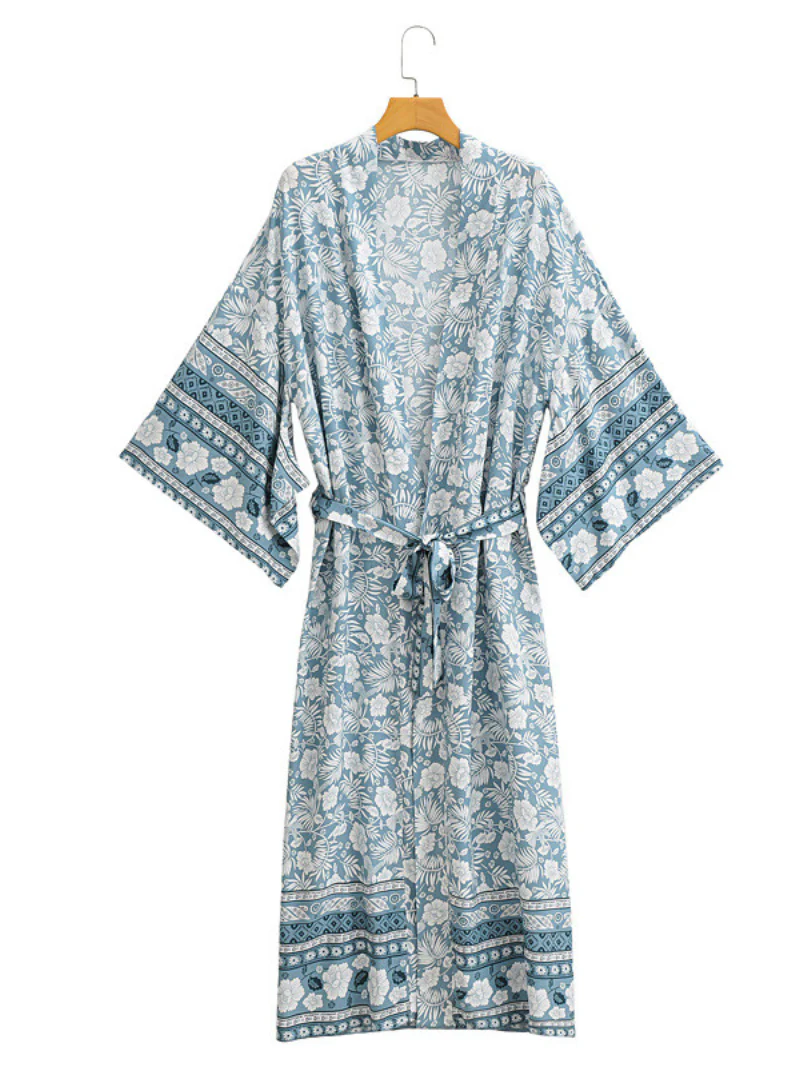 Gorgeous Bohemian long Kimono,  Women Long Floral Kimono Dress Bohemian Beach Kimono - Image 2