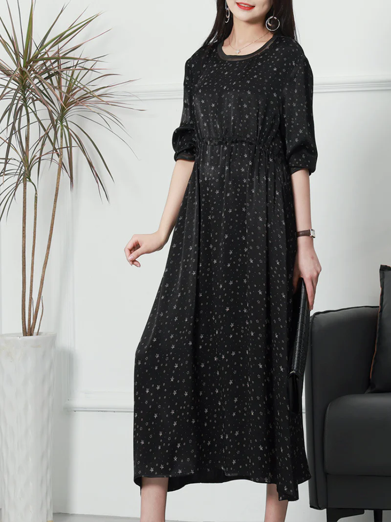 Petite Round Neck A-line Dress - Image 3