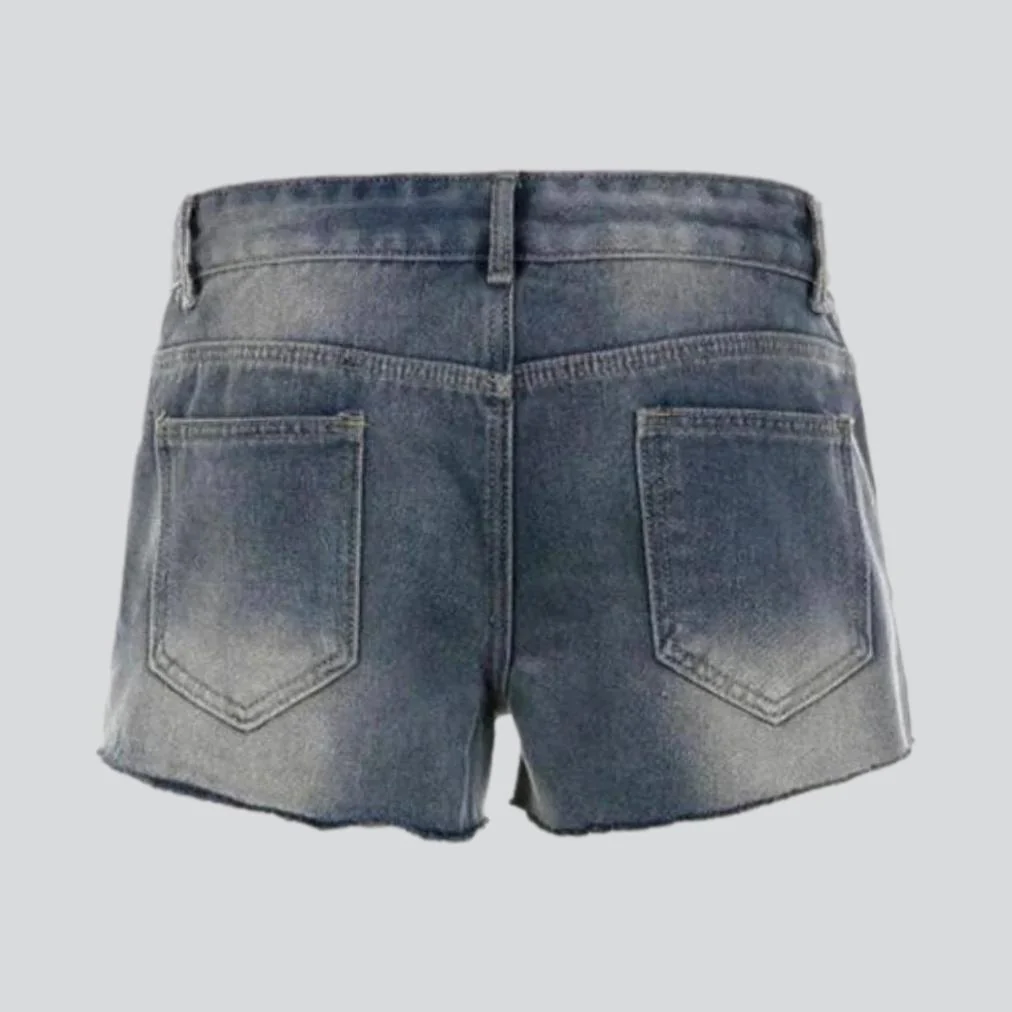 Y2k distressed jean shorts - Image 4