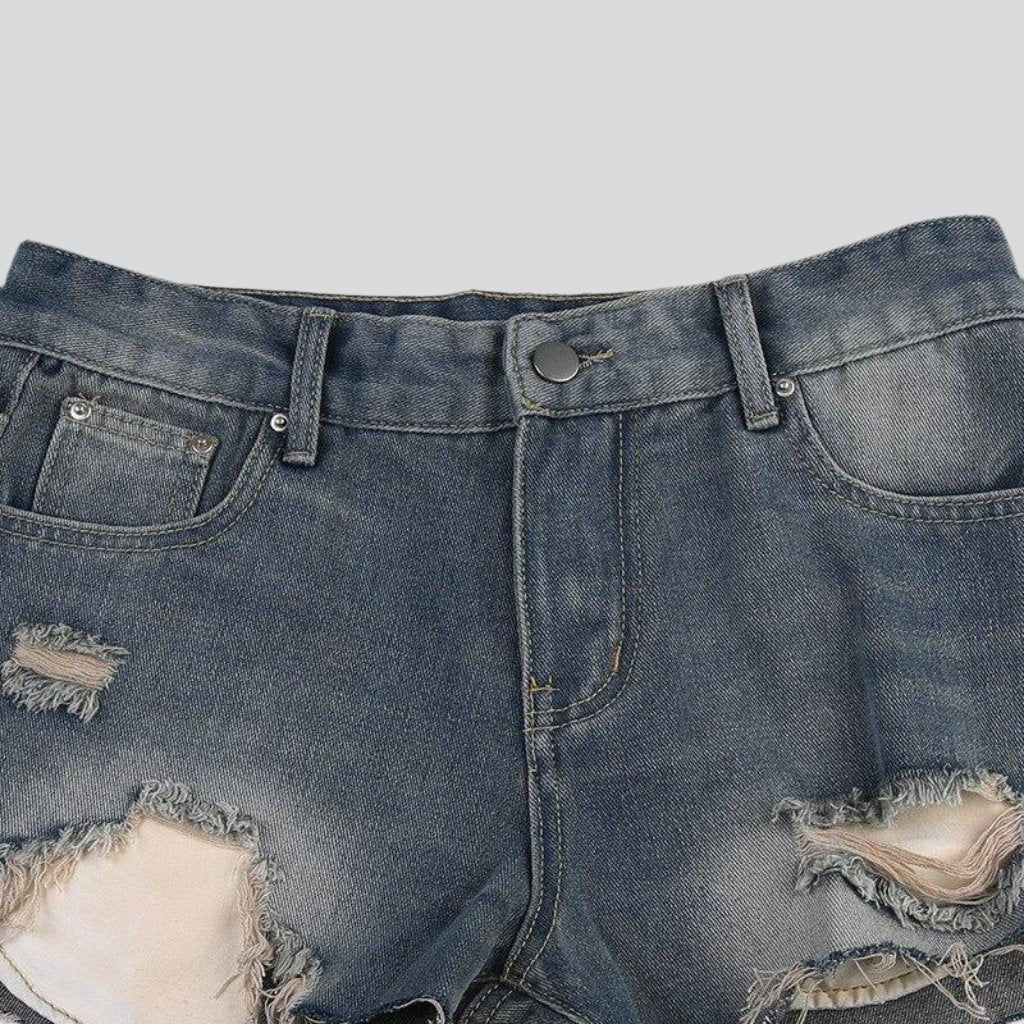Y2k distressed jean shorts - Image 5