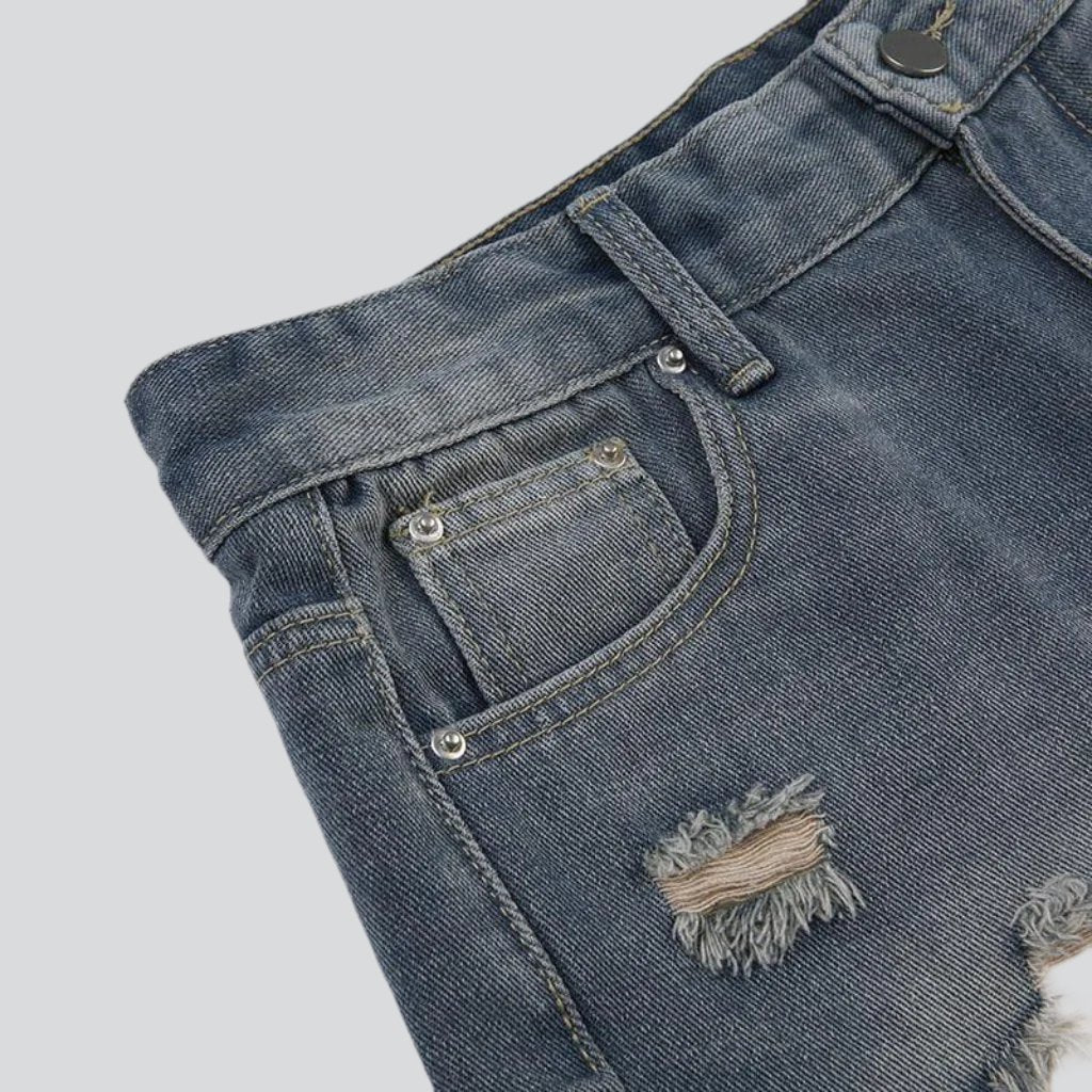 Y2k distressed jean shorts - Image 7