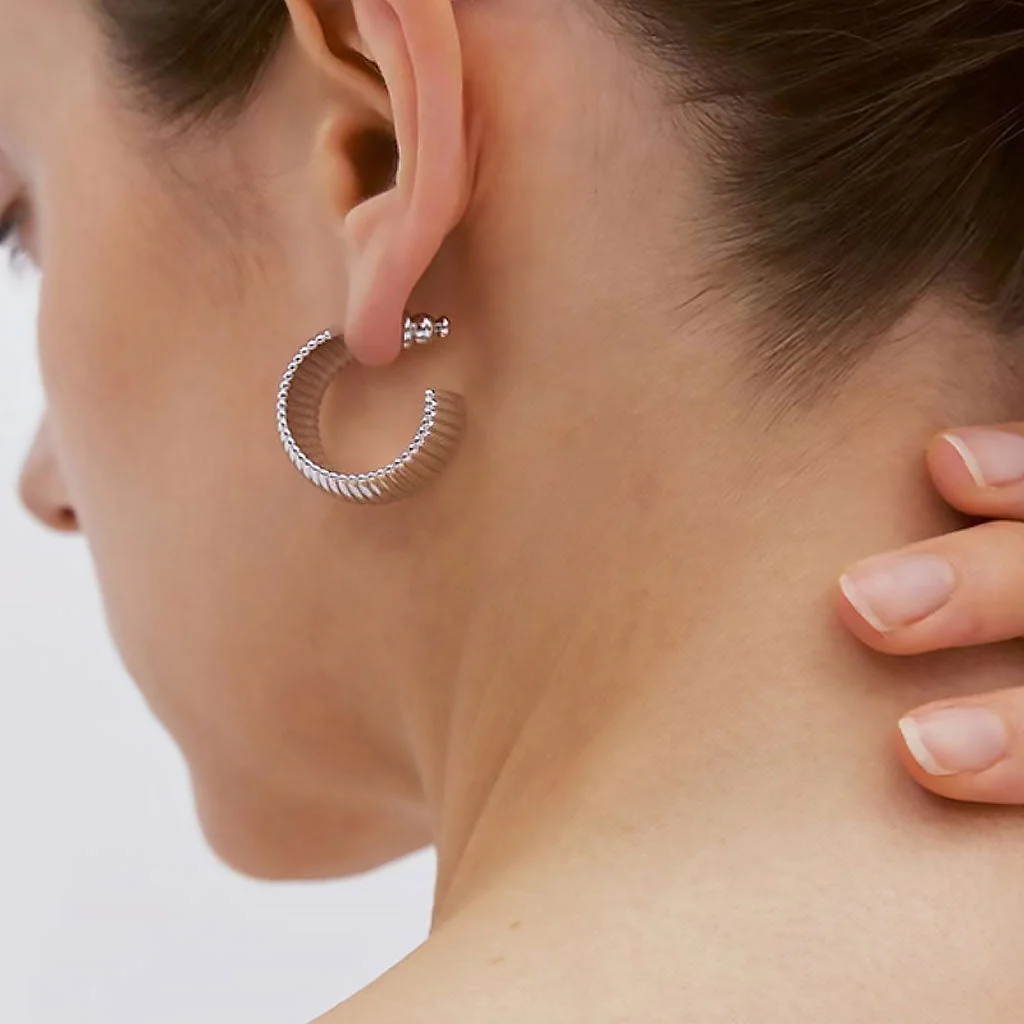 YOU STYLE IT Metallic Ribbed Textured Wide Oversized Hoop Earrings - Image 6