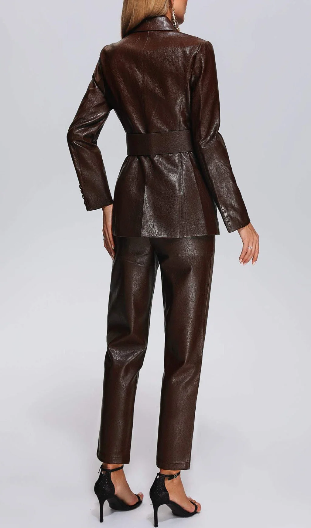 YUIO LEATHER Set - Image 2