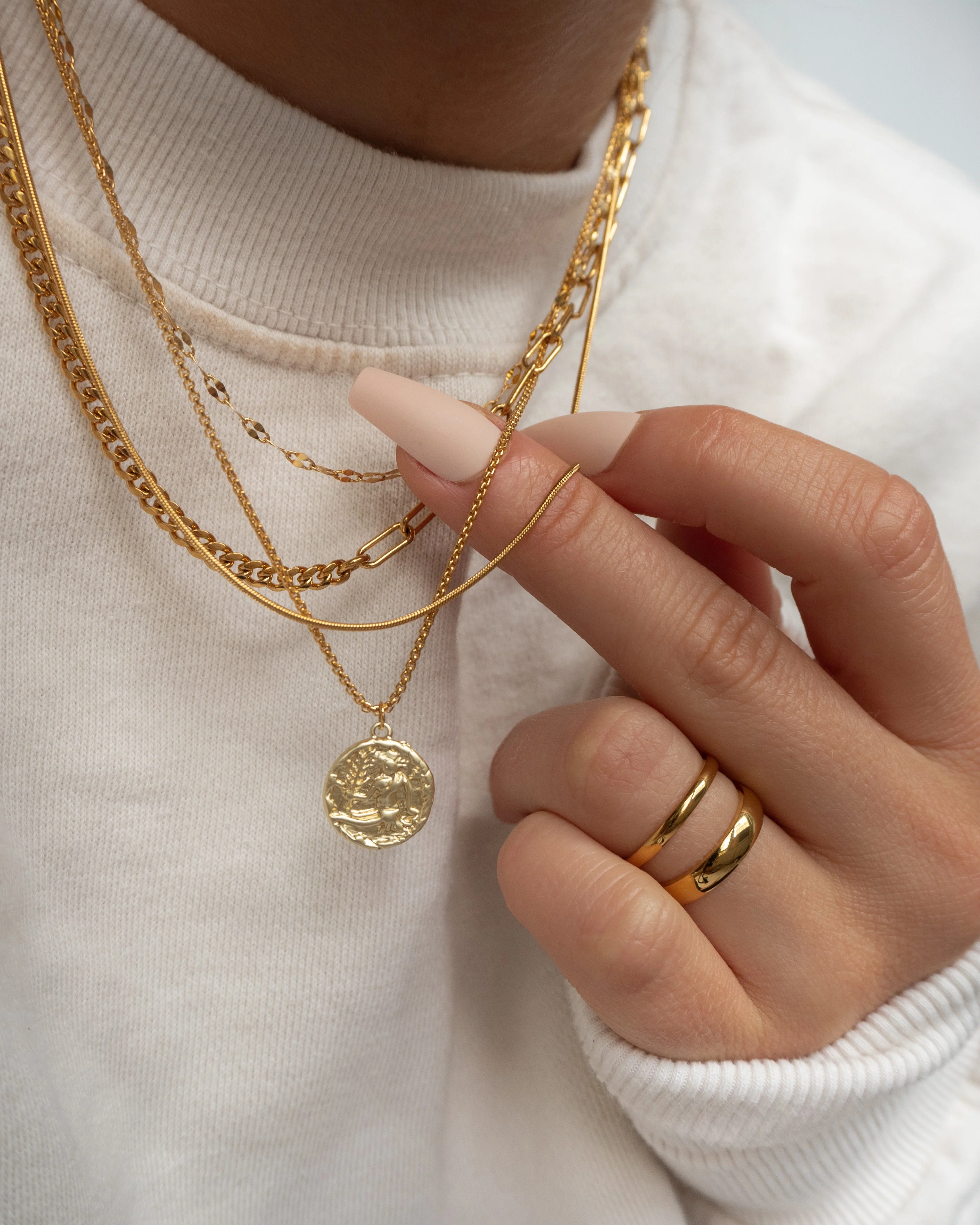 Zodiac Disc Necklace - Image 4